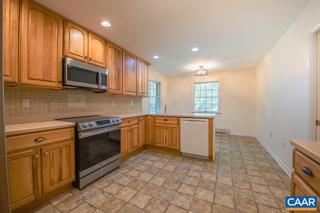 18220 Gregory Dr photo 18