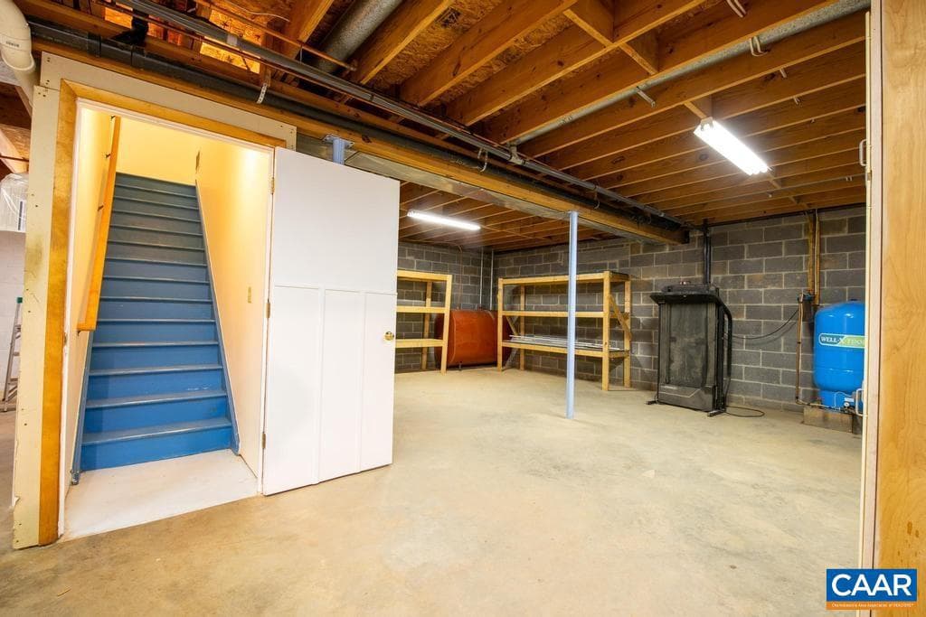 18220 Gregory Dr photo 30