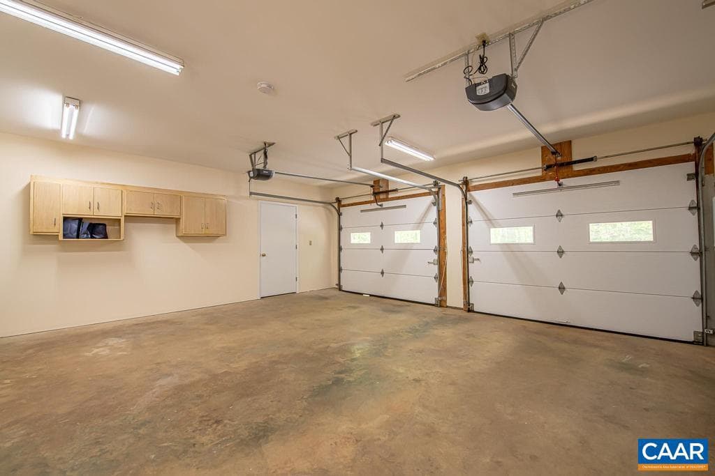 18220 Gregory Dr photo 34