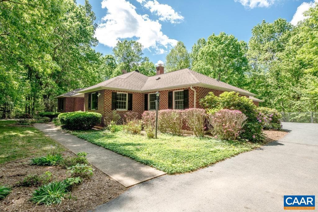 18220 Gregory Dr photo 7