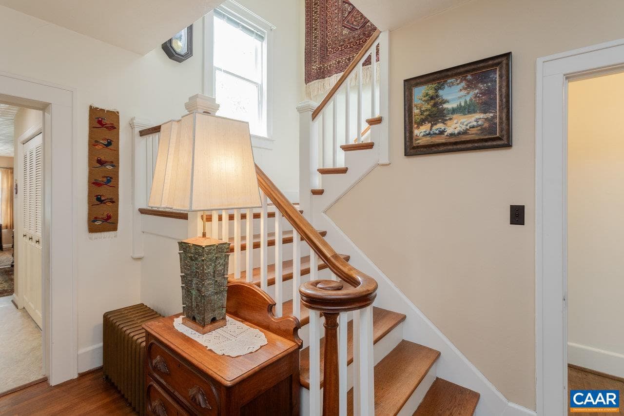 1104 N Coalter St photo 32