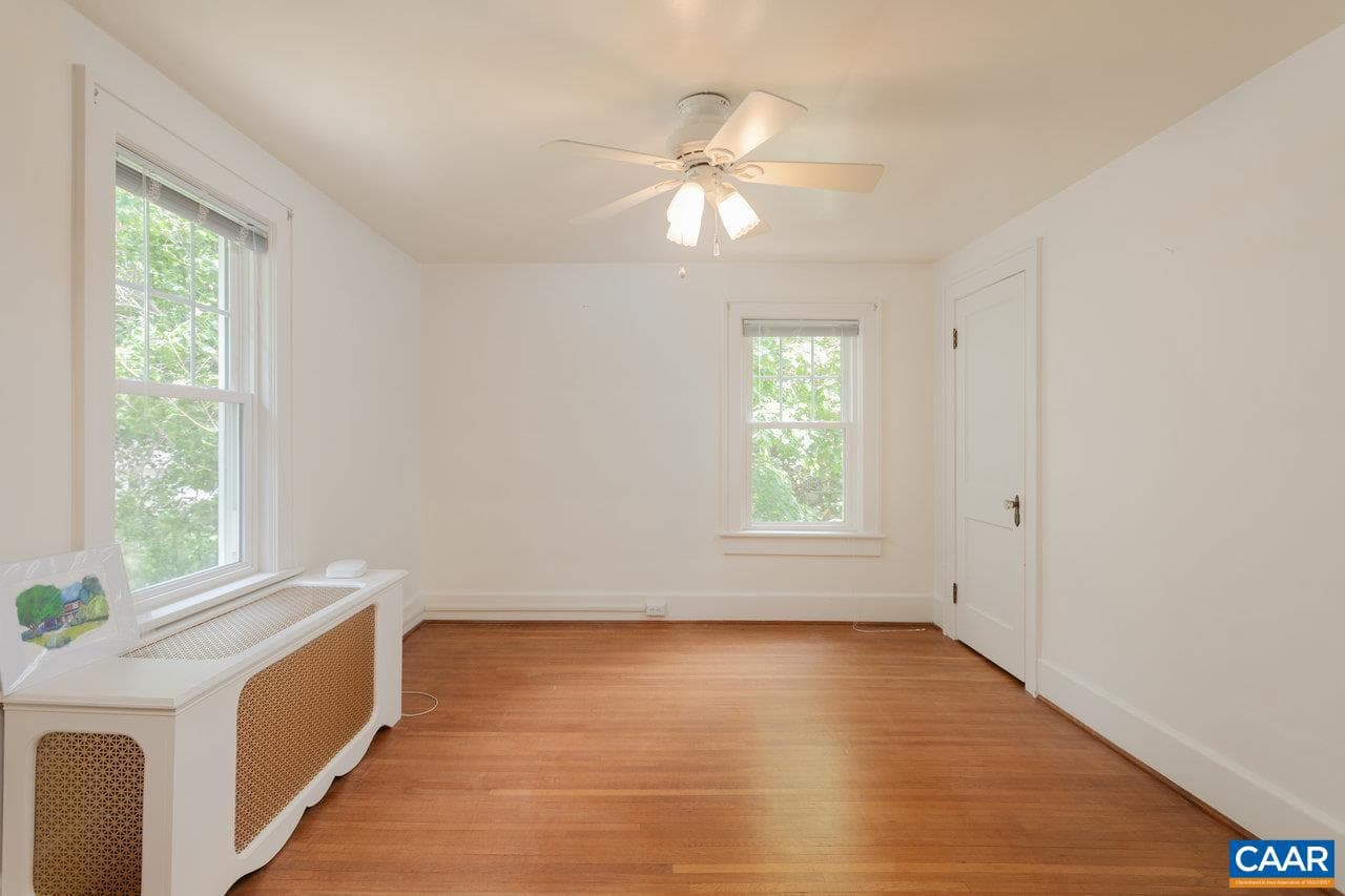 1104 N Coalter St photo 39