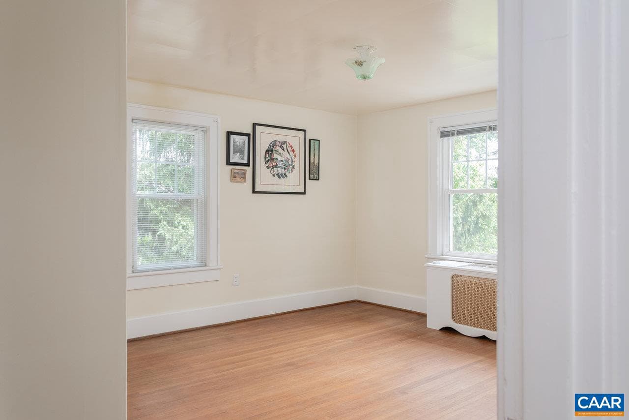 1104 N Coalter St photo 41