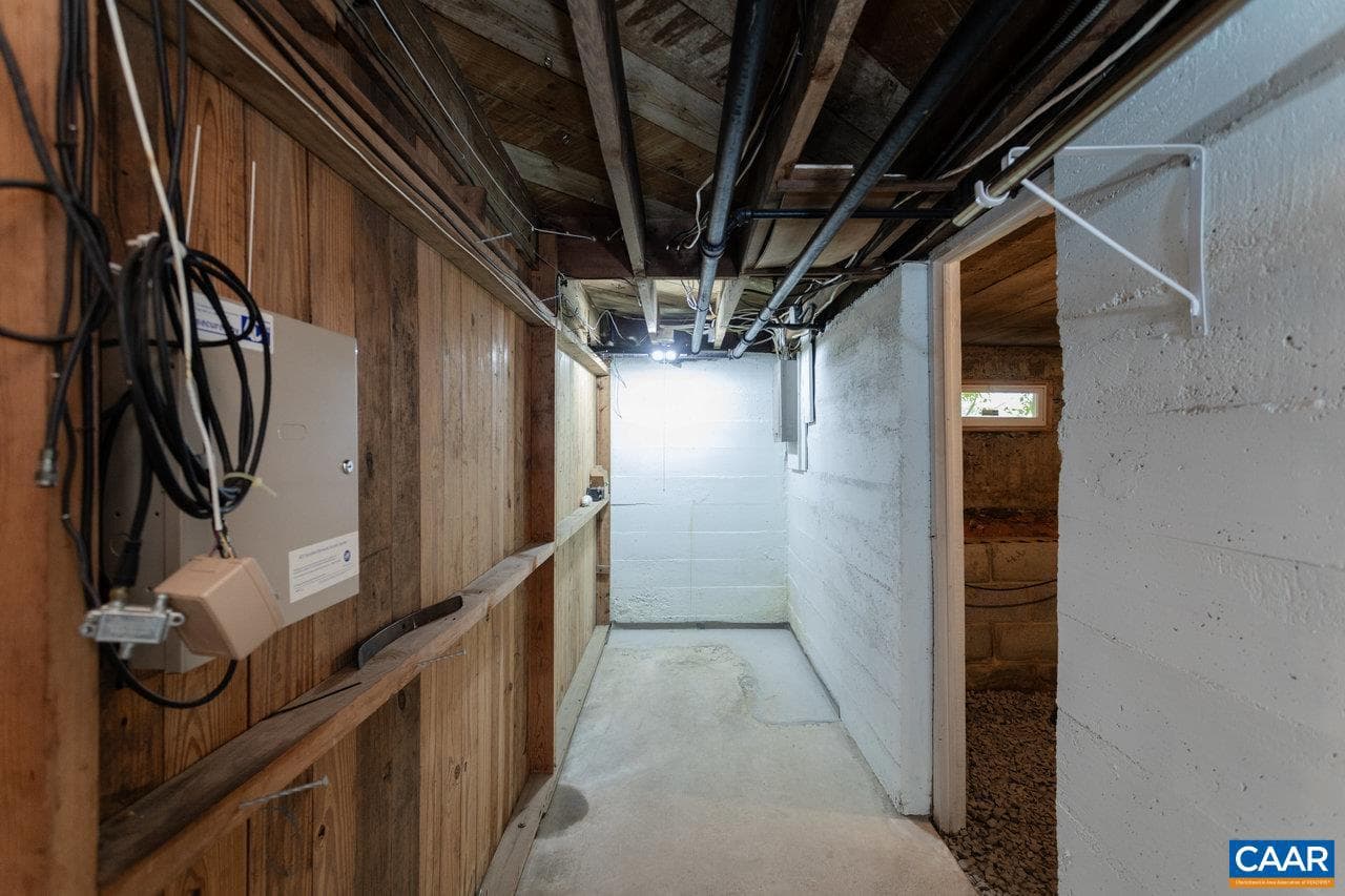 1104 N Coalter St photo 55