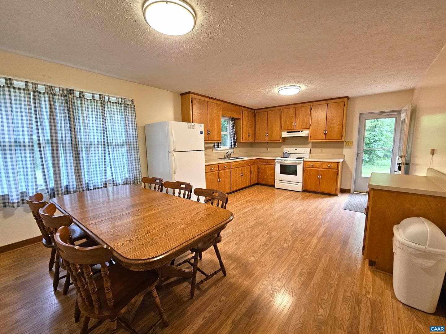12920 Francisco Rd photo 7