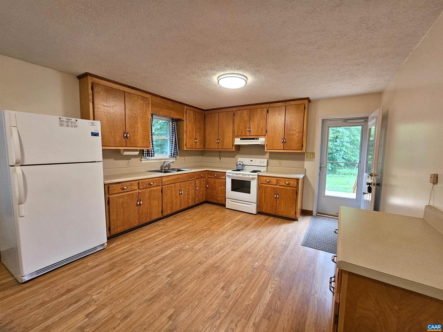 12920 Francisco Rd photo 8