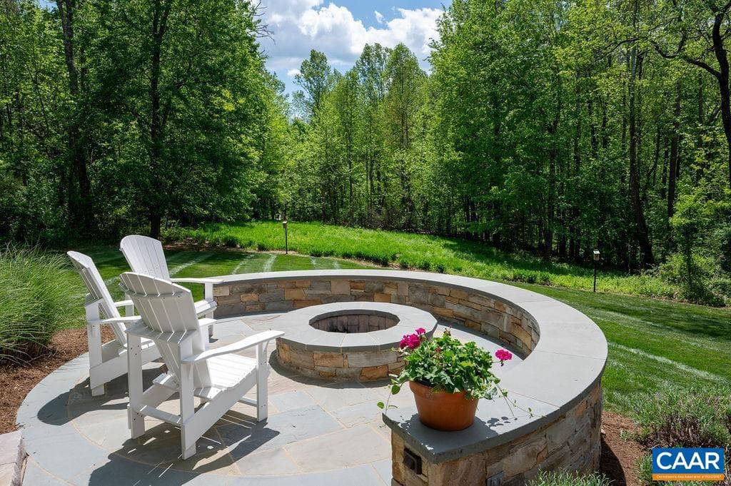 5861 Rockfish Gap Tpke photo 17