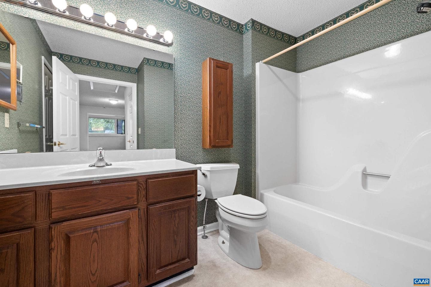 1184 Partridge Ln photo 5