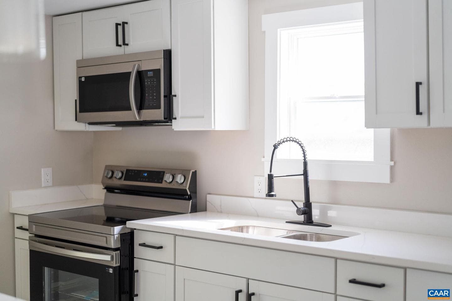 33 Bagby St photo 12