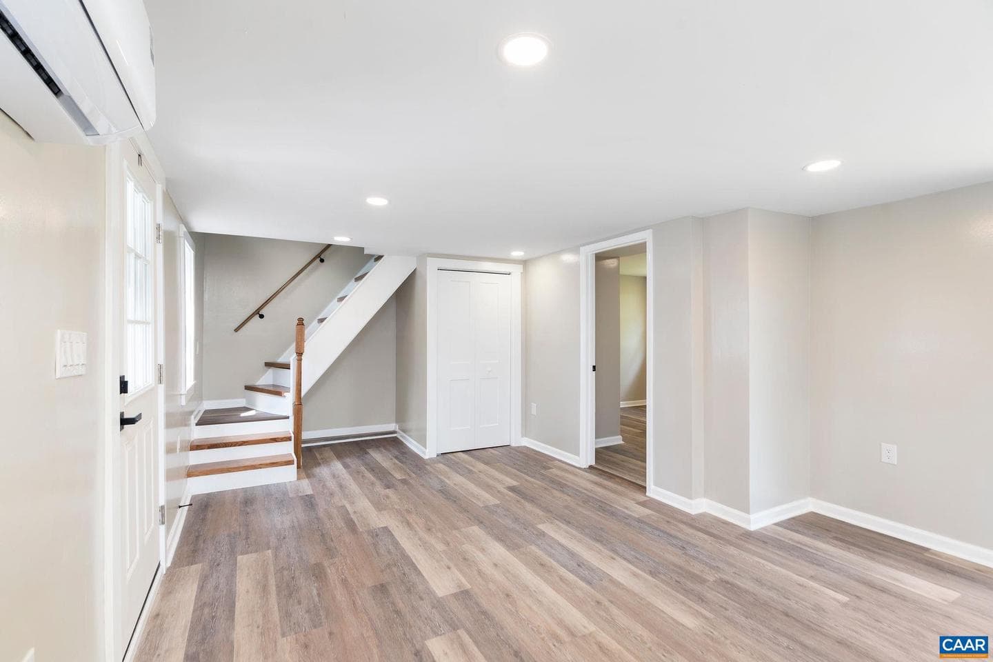 33 Bagby St photo 16