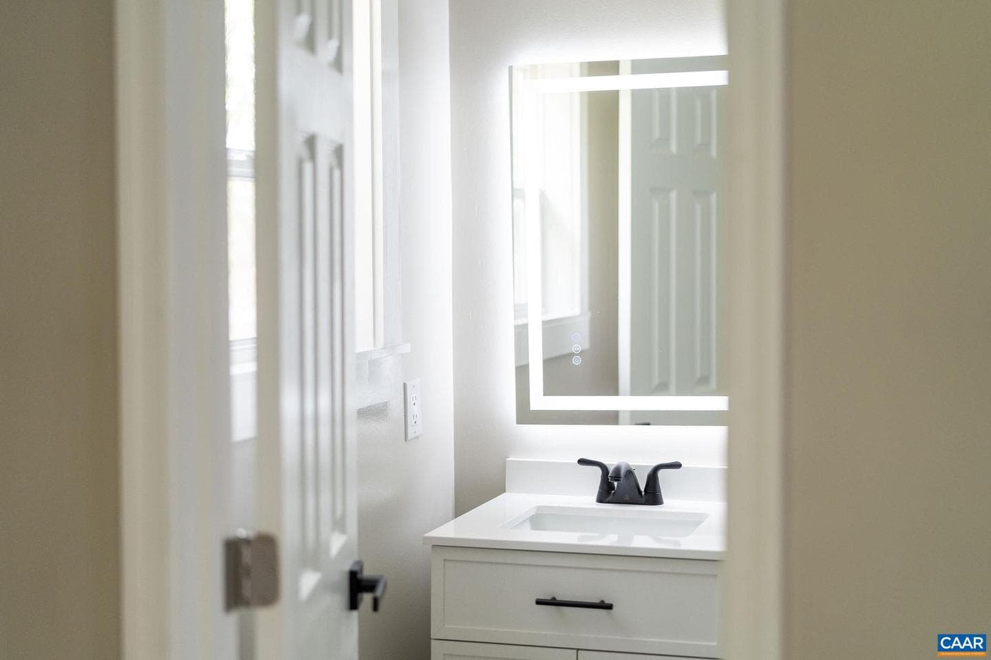33 Bagby St photo 21