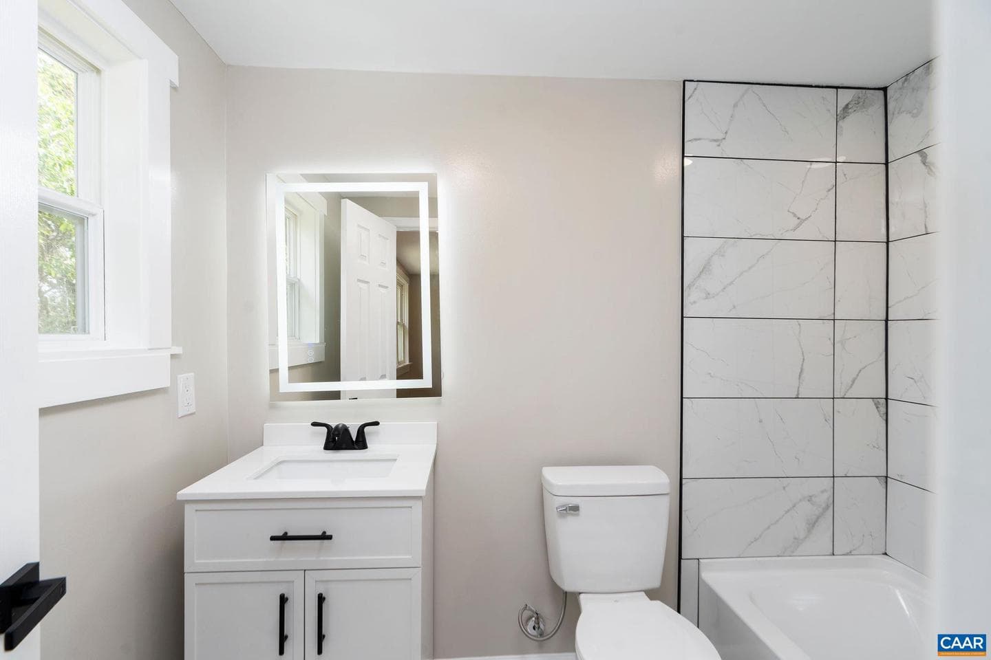 33 Bagby St photo 22