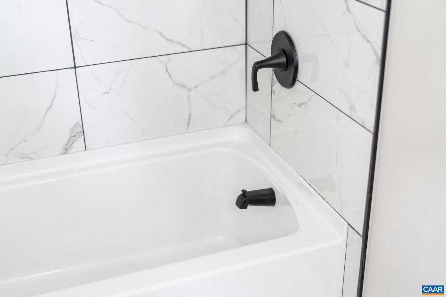 33 Bagby St photo 23