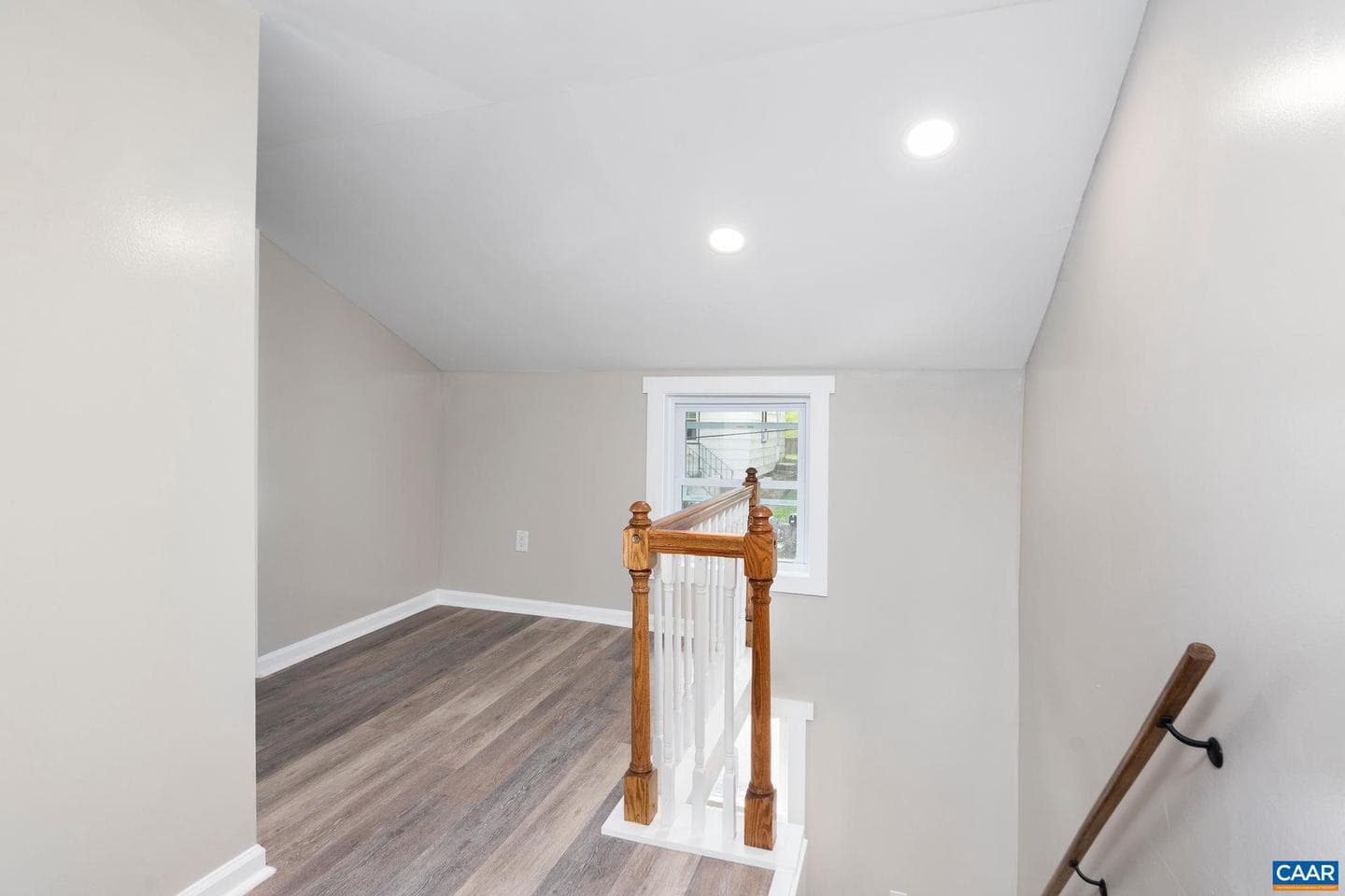 33 Bagby St photo 26