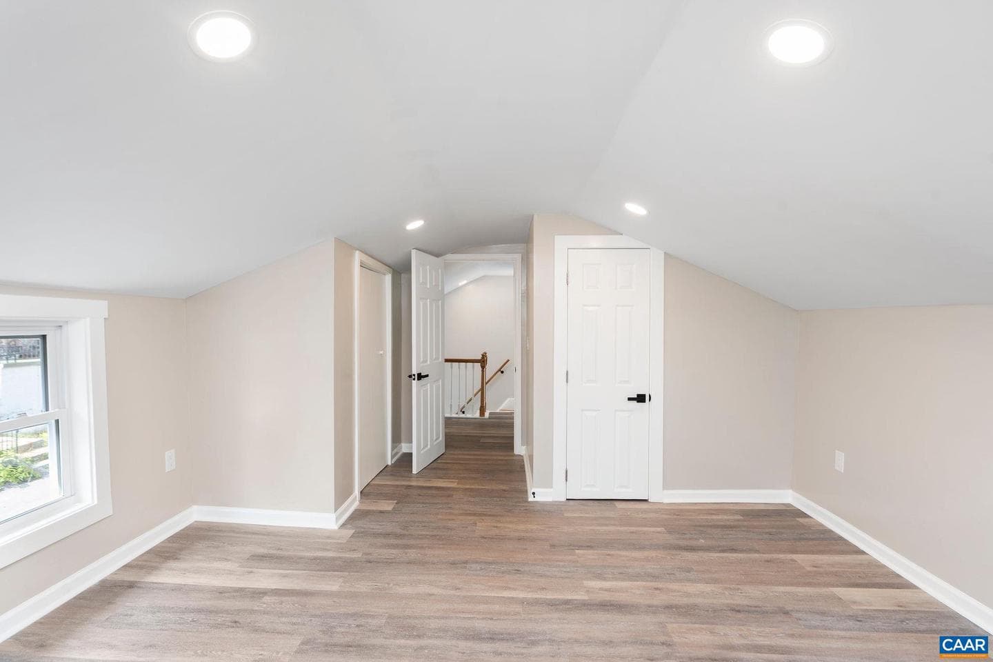 33 Bagby St photo 27