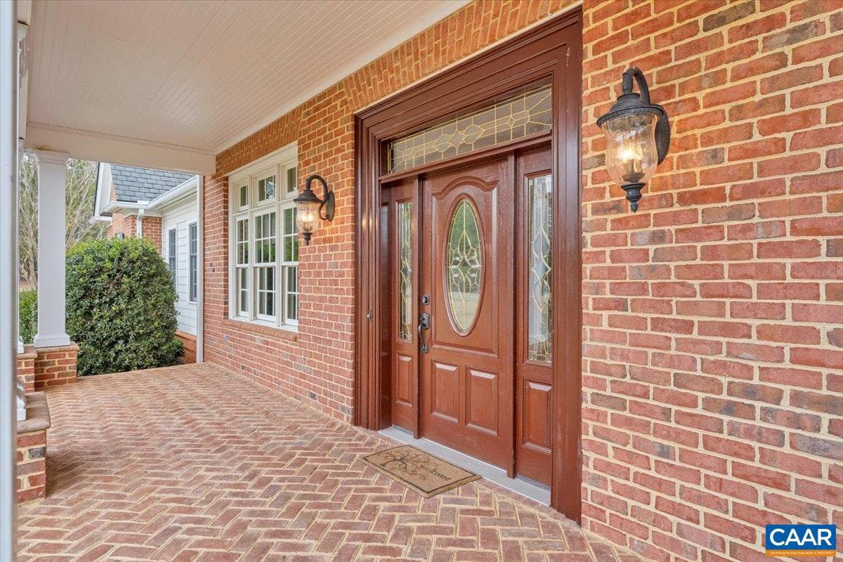 1660 Lees Mill Ln photo 4