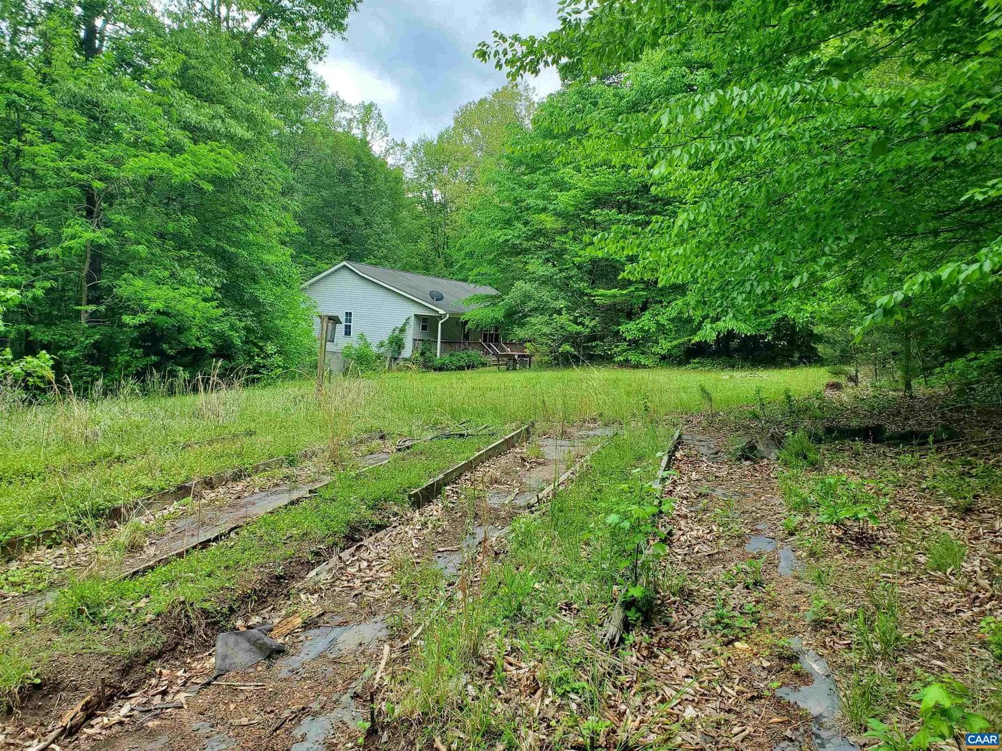 671 Creek Rd photo 57