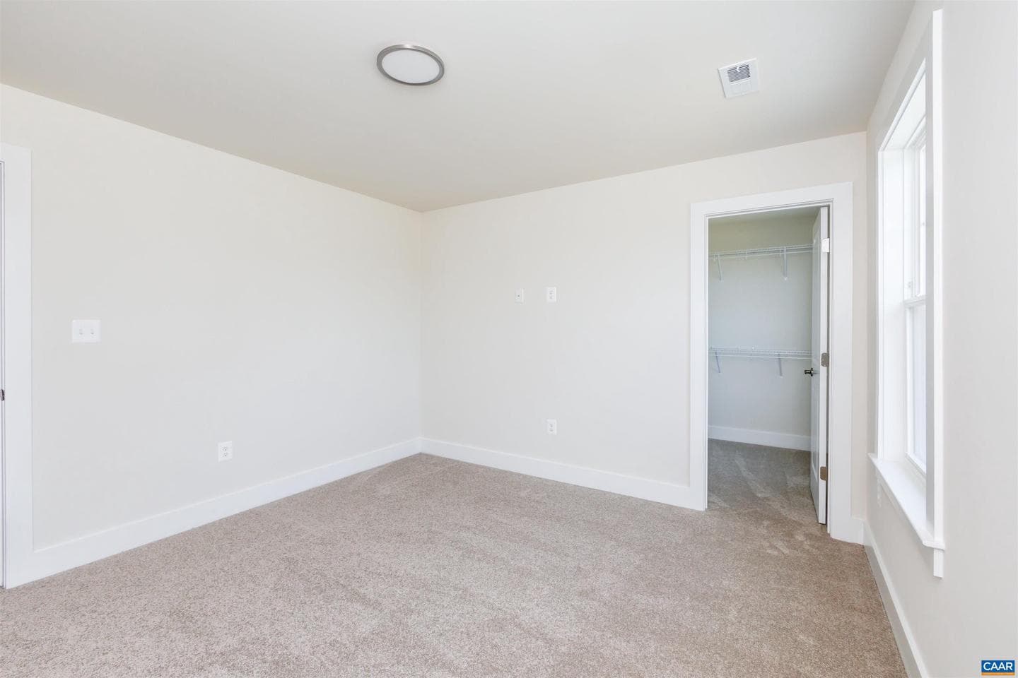 135 Fairview Dr photo 14