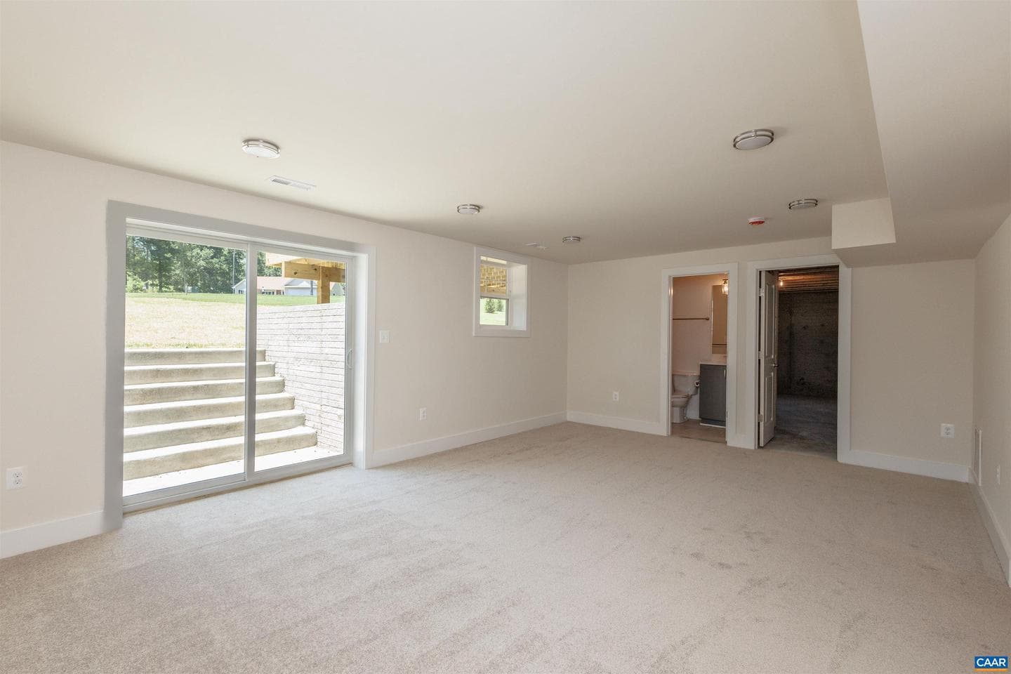 135 Fairview Dr photo 21