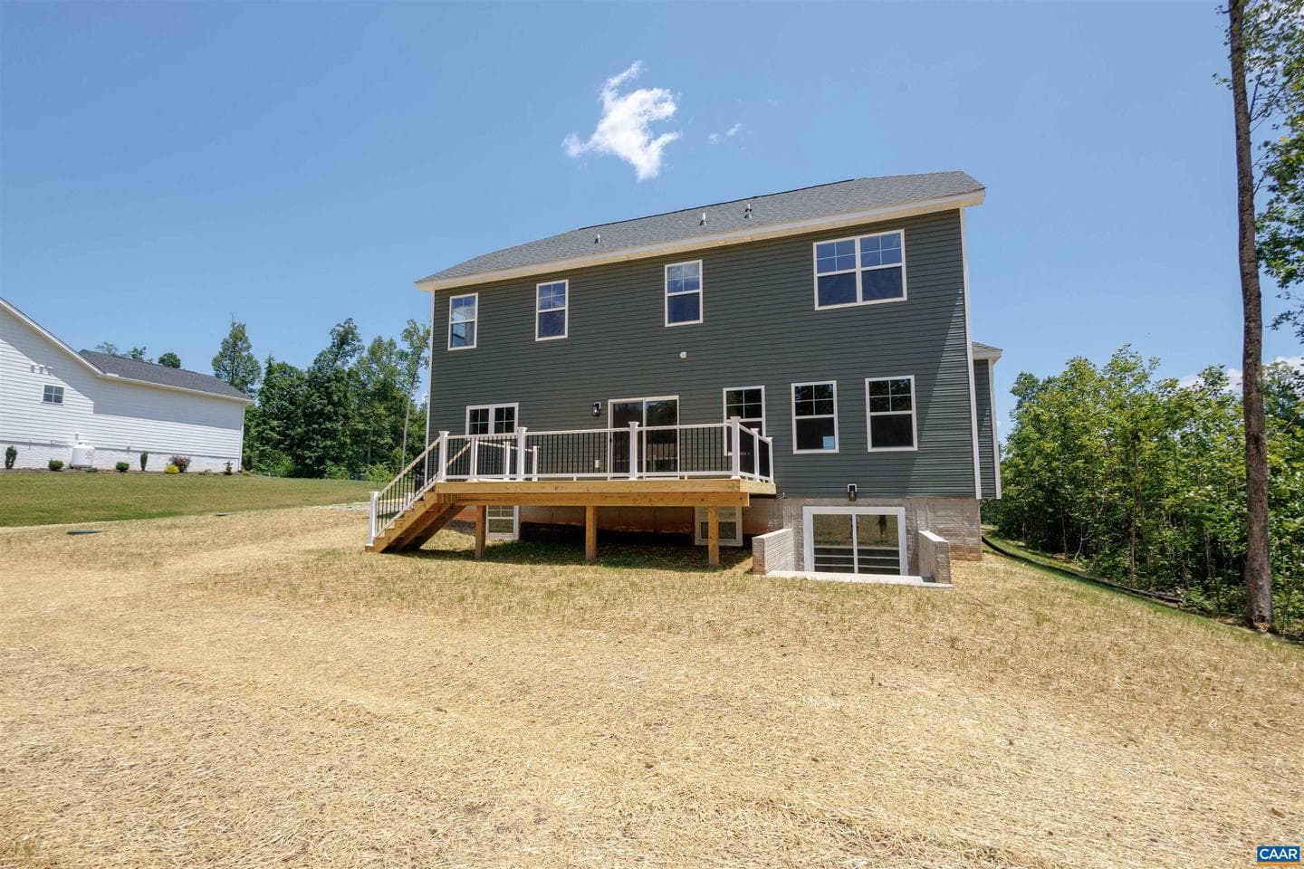 135 Fairview Dr photo 24