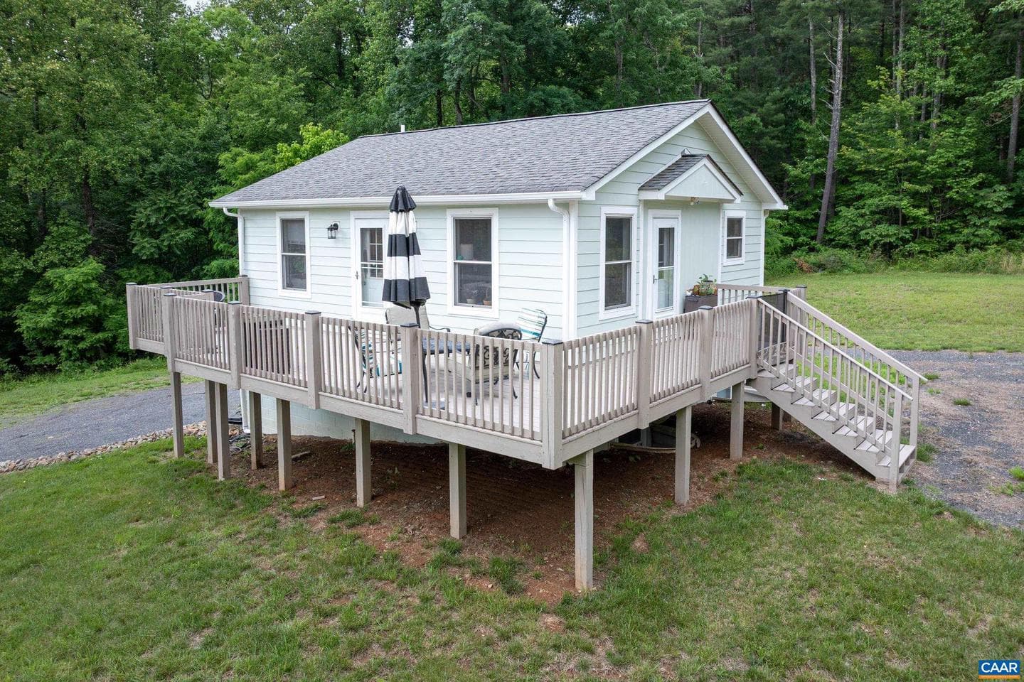 686 Snow Mountain Rd photo 9