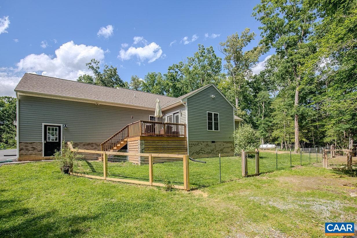 5001 Hunters Meadow Pl photo 49
