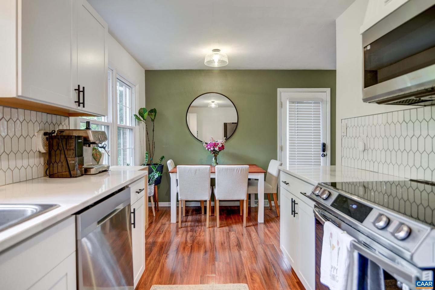 1026 Oakmont Cir photo 11