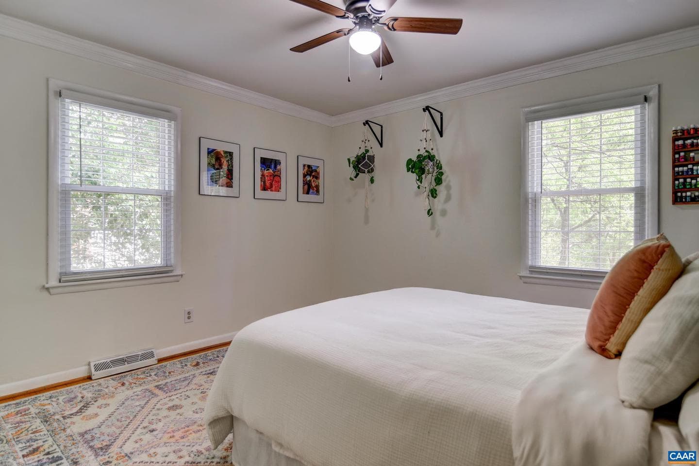 1026 Oakmont Cir photo 16