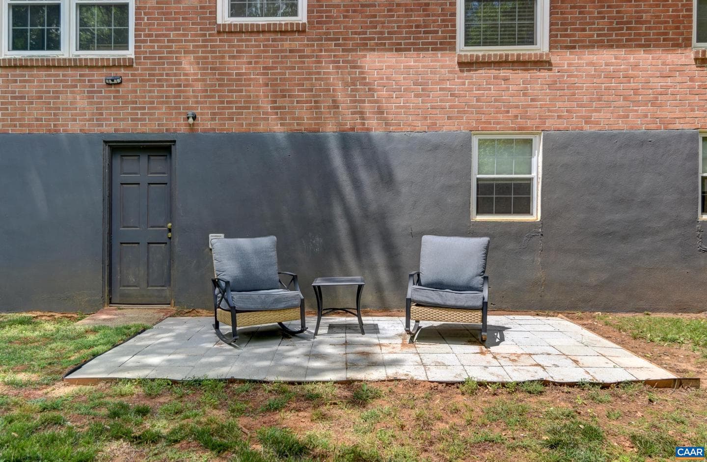 1026 Oakmont Cir photo 32