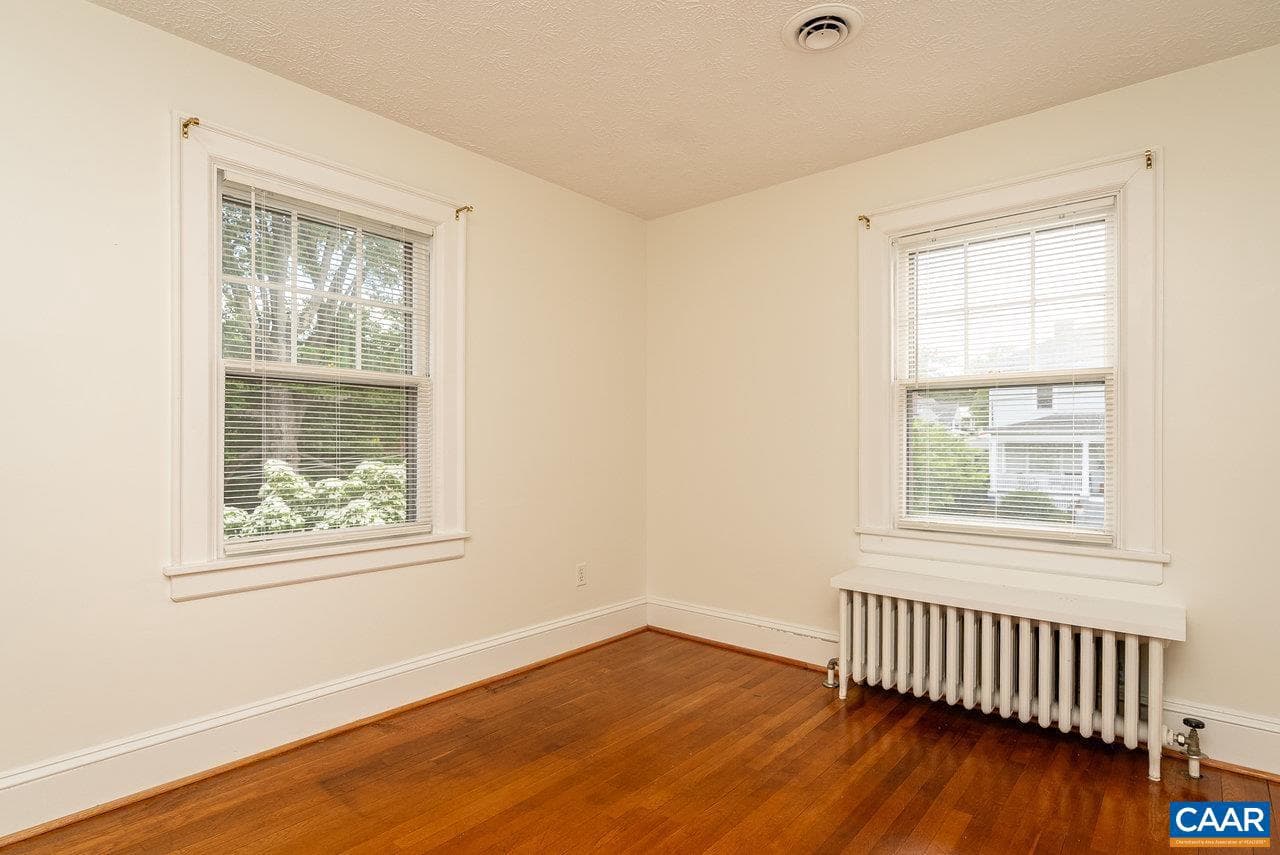 803 Alleghany Ave photo 32