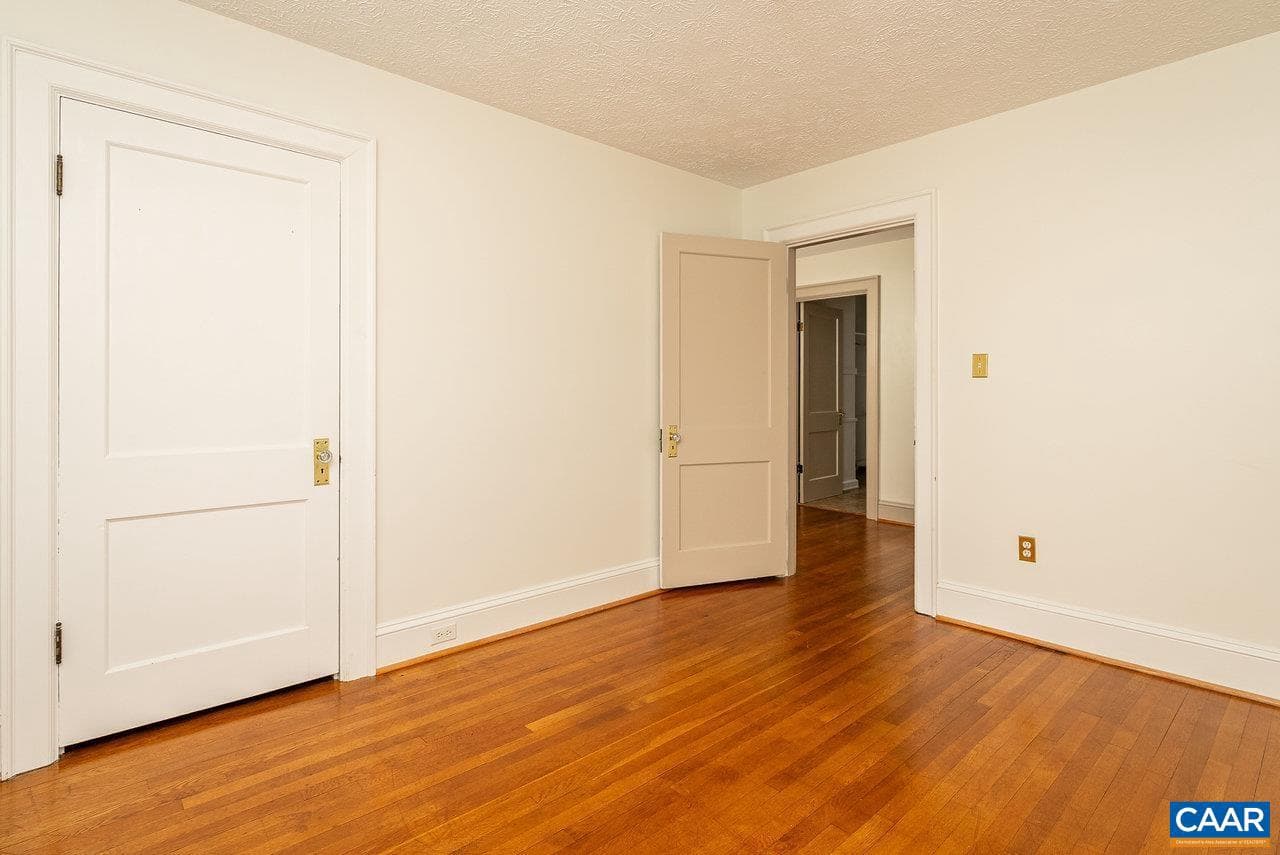 803 Alleghany Ave photo 33