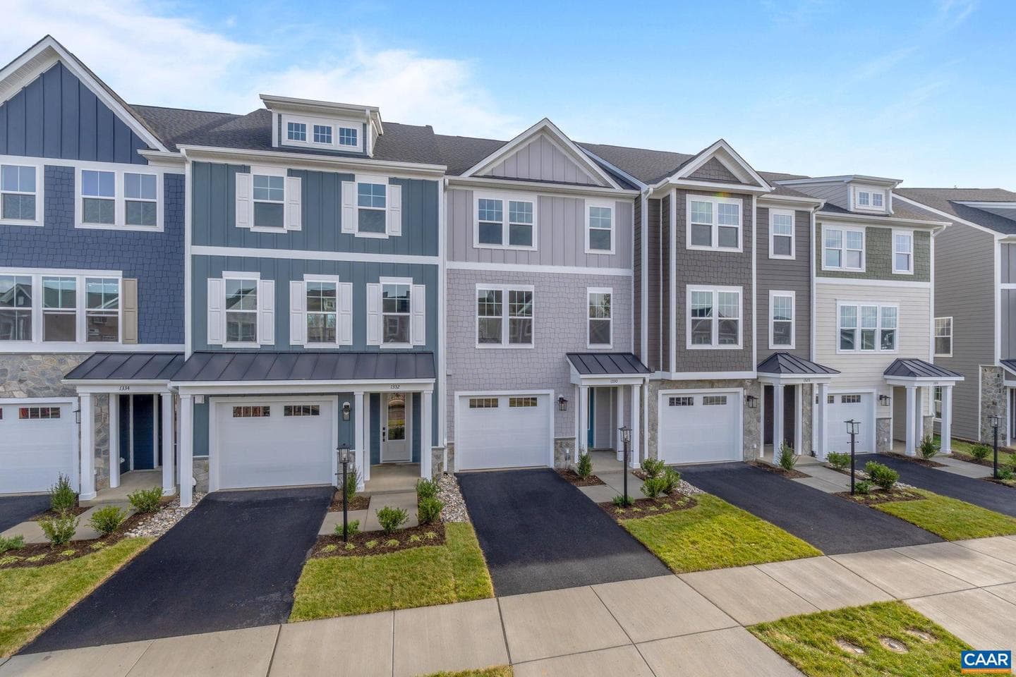 4011 Talen Ln photo 3