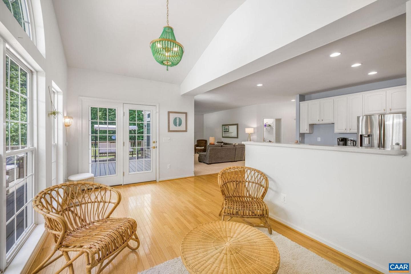 163 Carter Ln photo 14