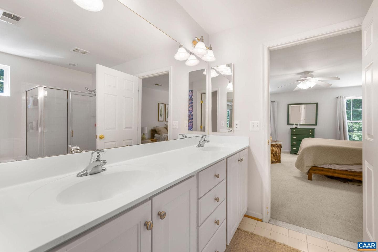 163 Carter Ln photo 25