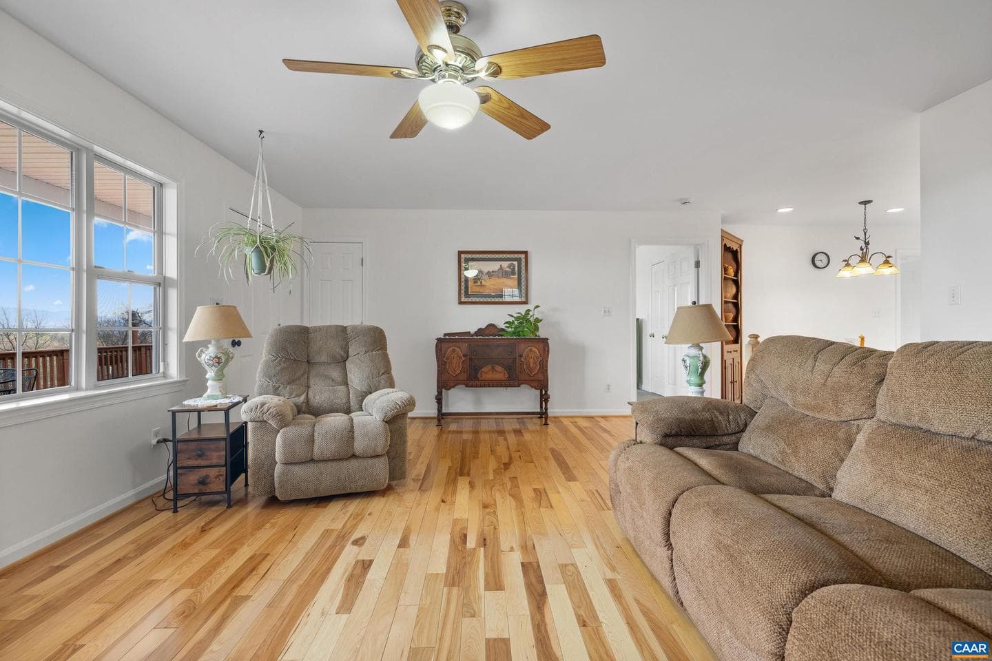 6518 Marymart Farm Rd photo 7