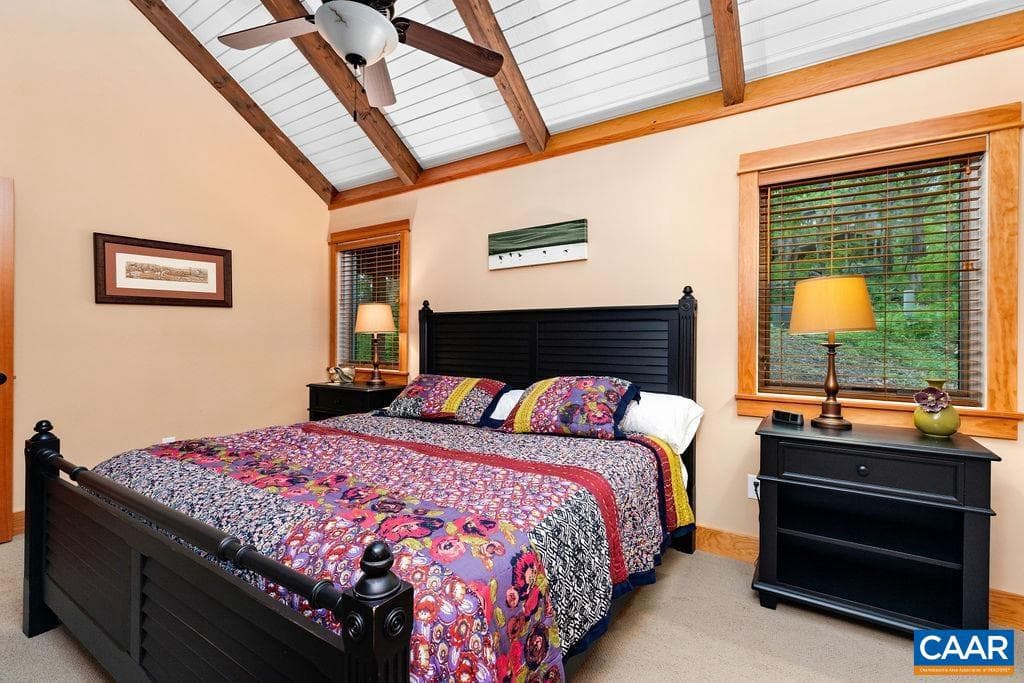 201 Pinnacle Dr photo 21
