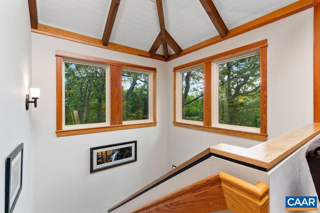 201 Pinnacle Dr photo 34