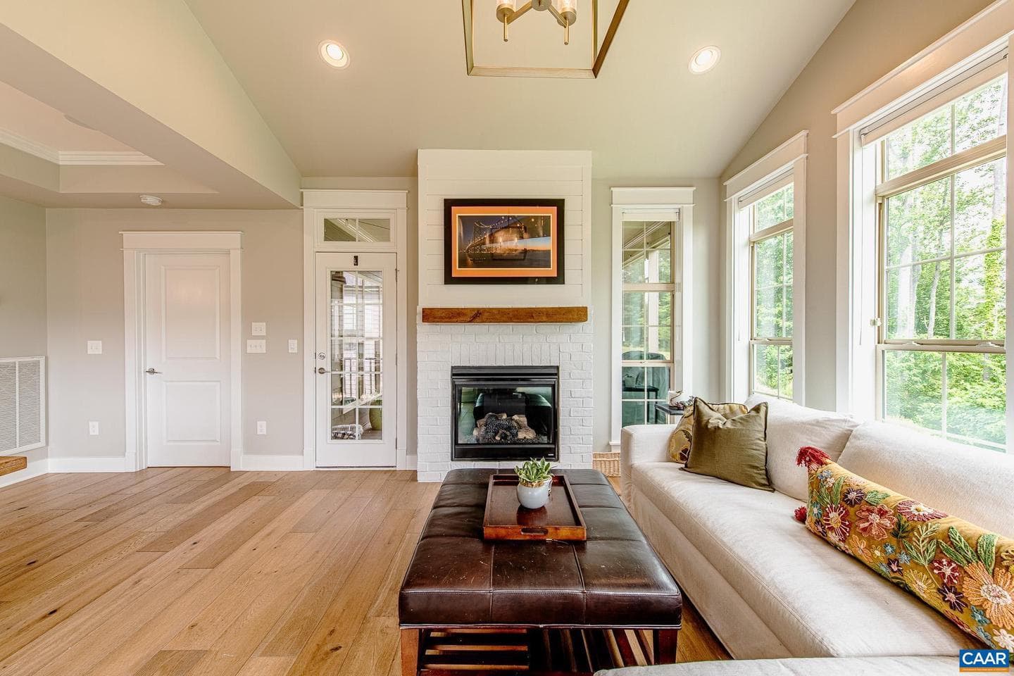 138 Bishopgate Ln photo 17