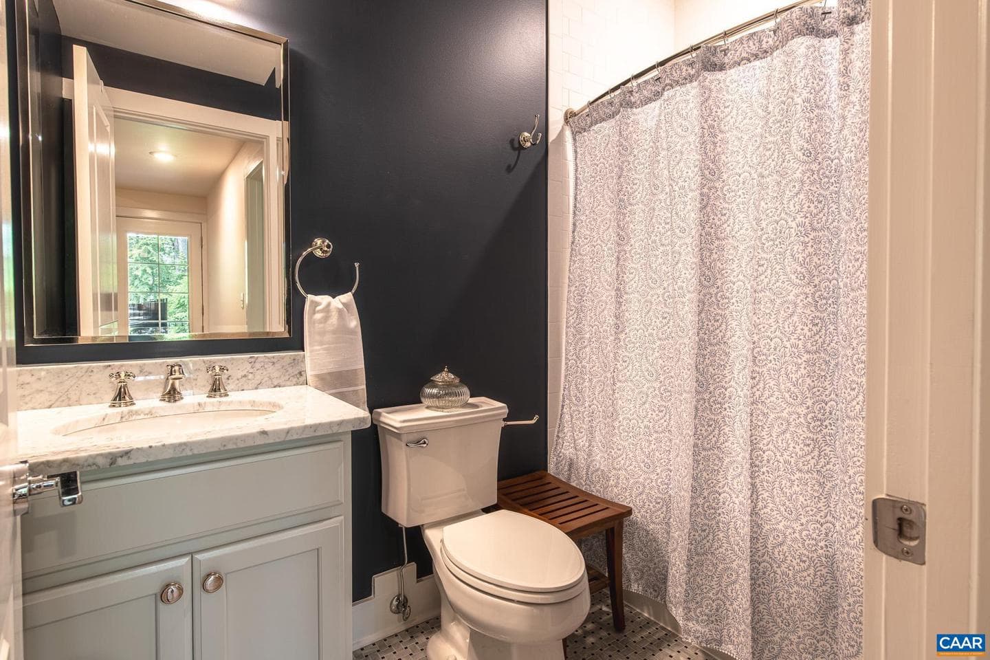 138 Bishopgate Ln photo 31