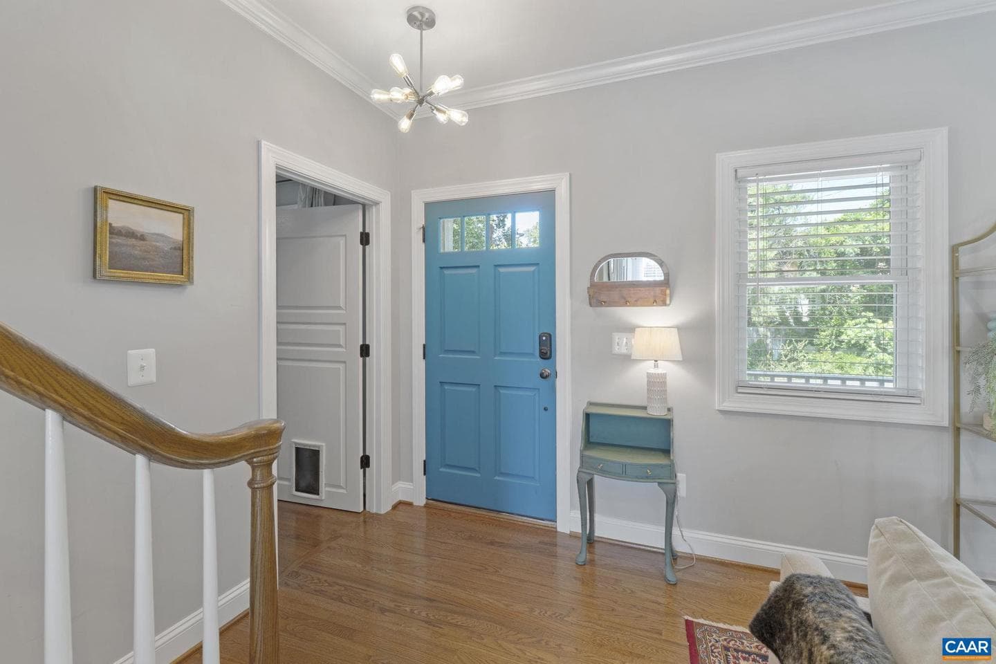 1012 Locust Ln photo 8