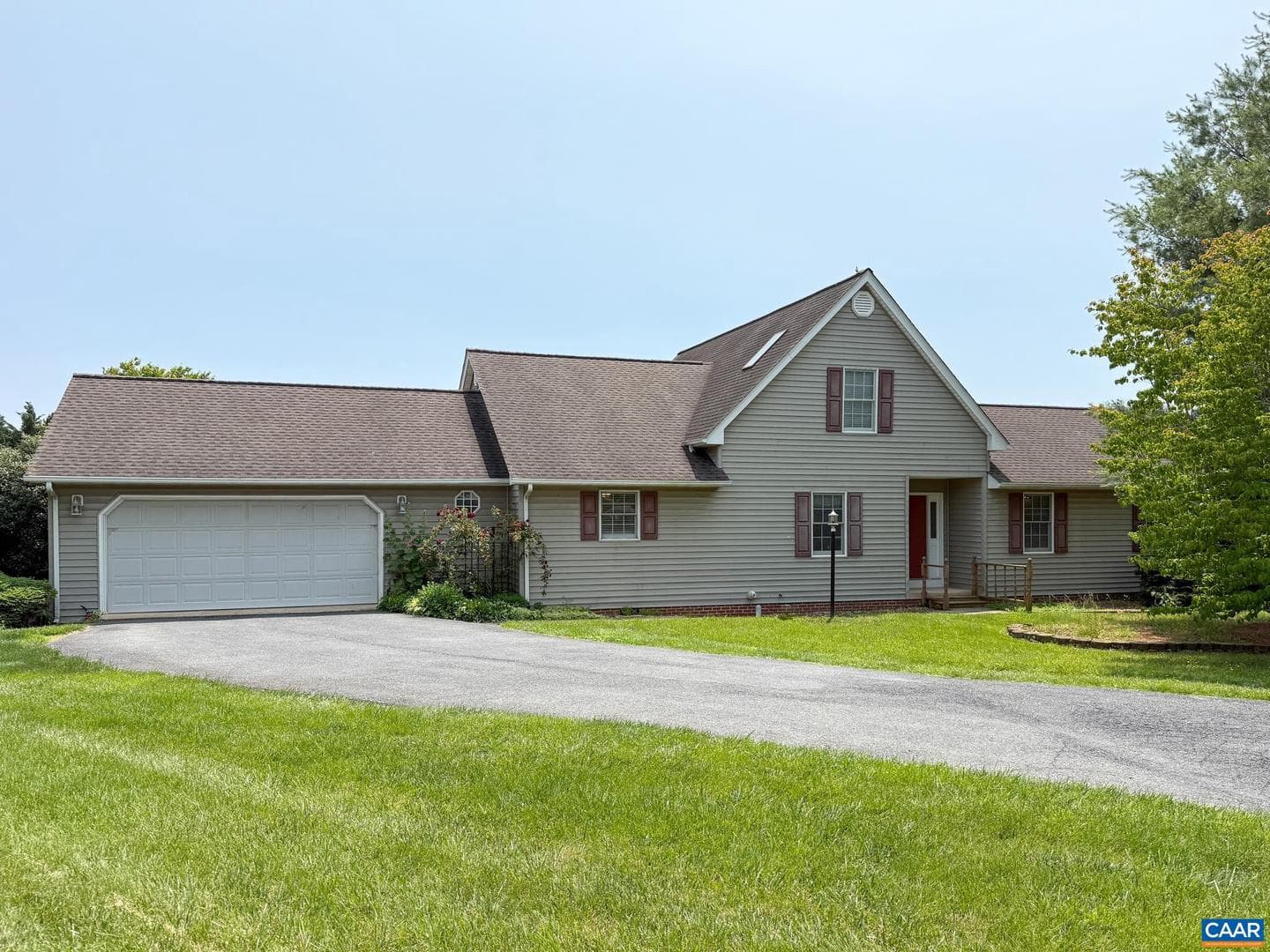 13 Logan Ln, Fishersville