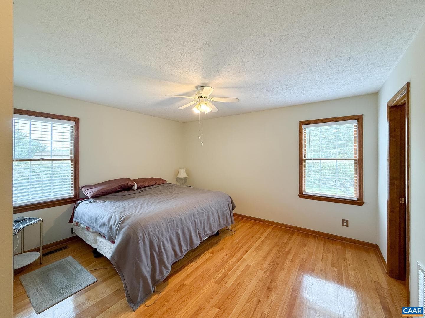 13 Logan Ln photo 23