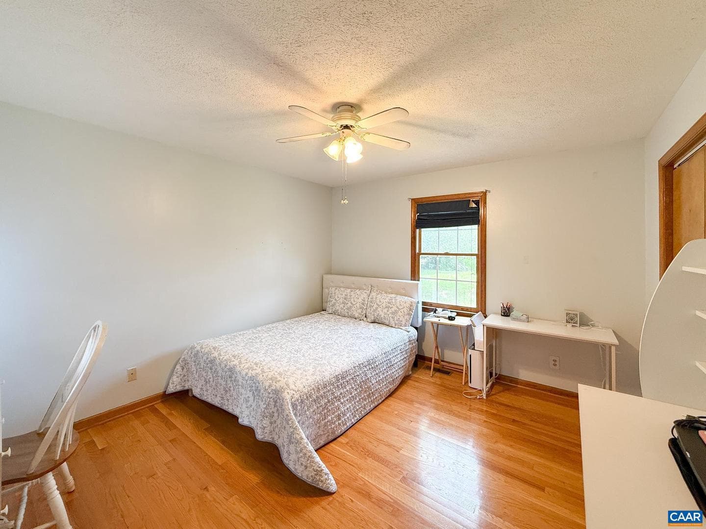13 Logan Ln photo 24