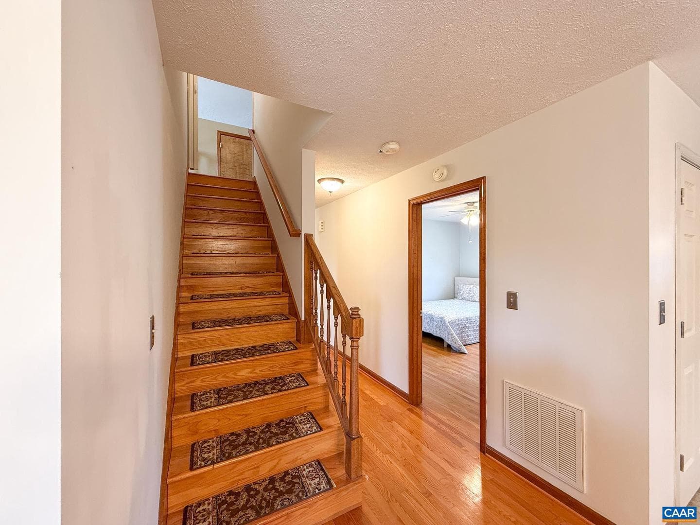 13 Logan Ln photo 9