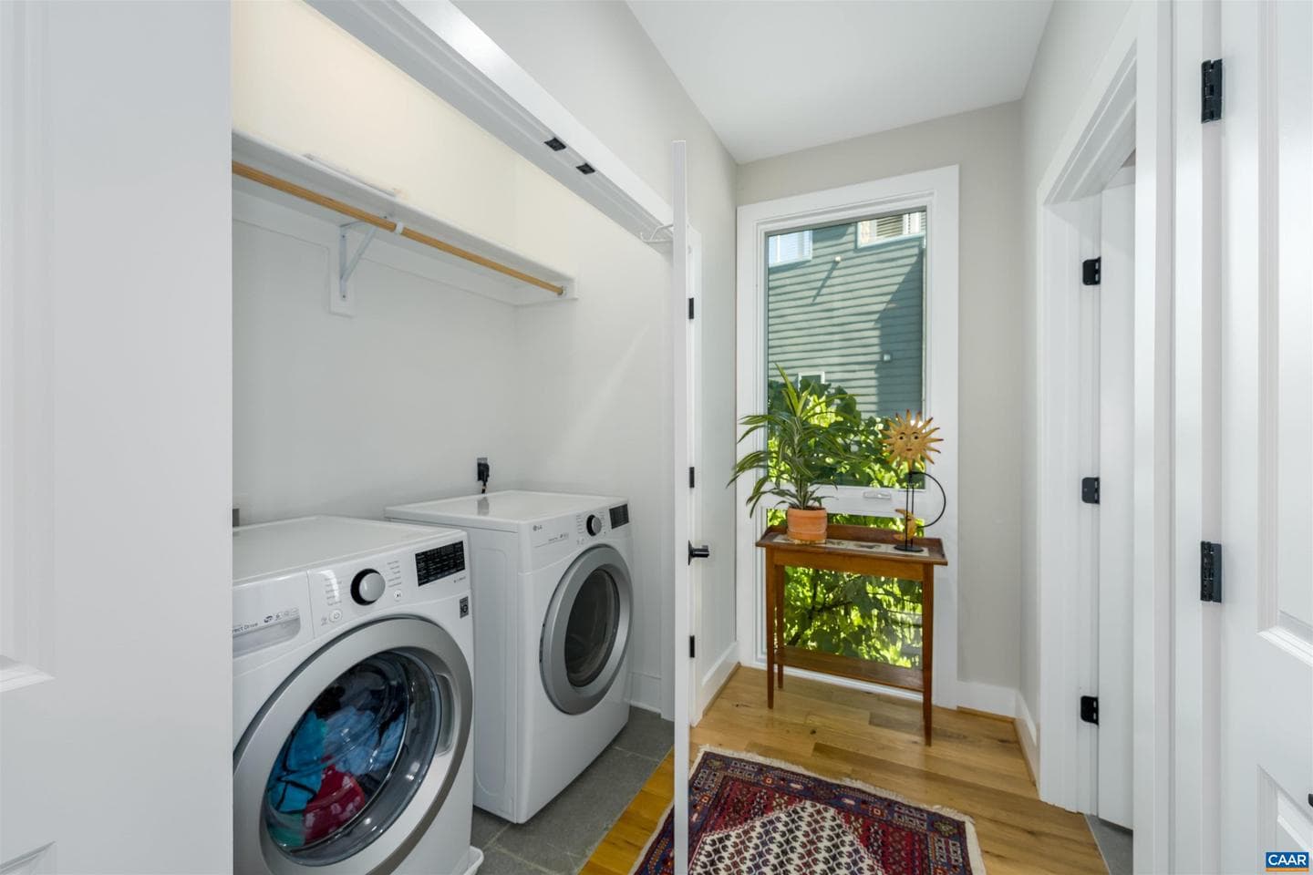 581 Lochlyn Hill Dr #581 photo 32