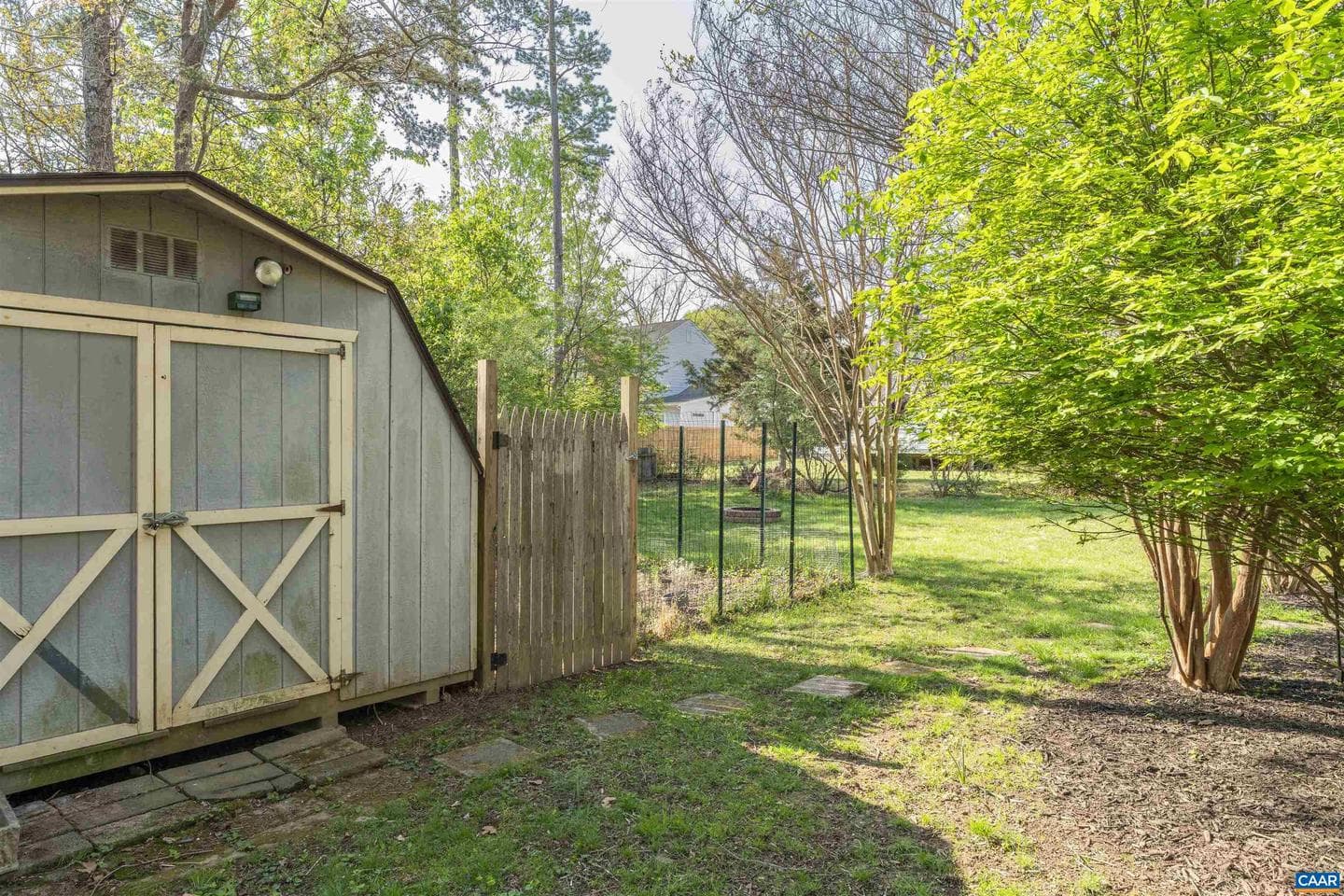 1577 Old Brook Rd photo 29