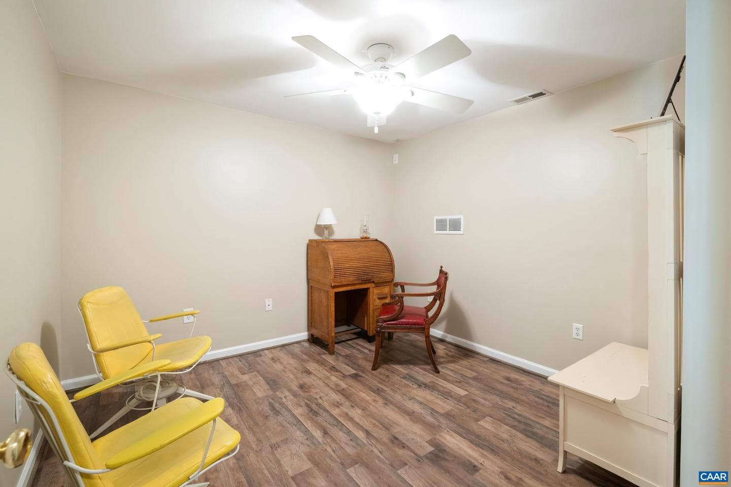 353 Bayberry Way photo 31