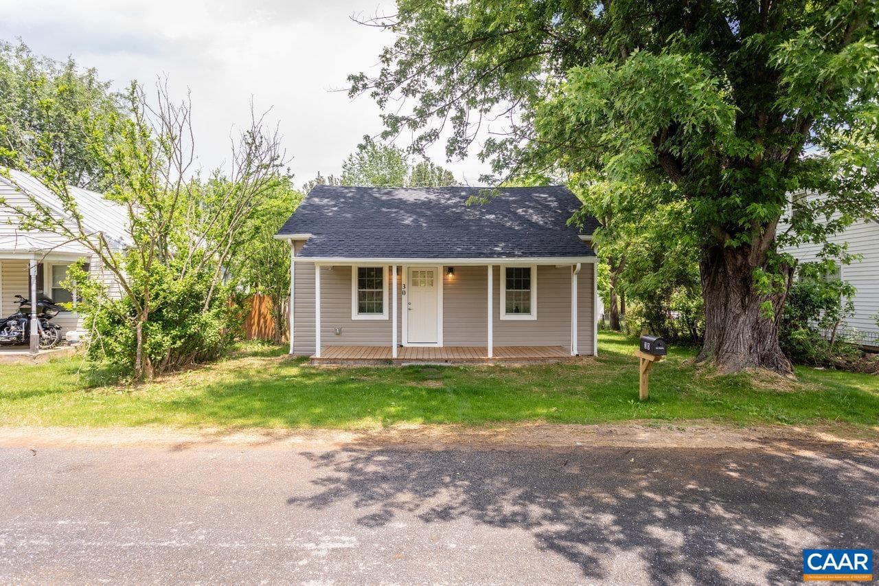 30 Bear St photo 41