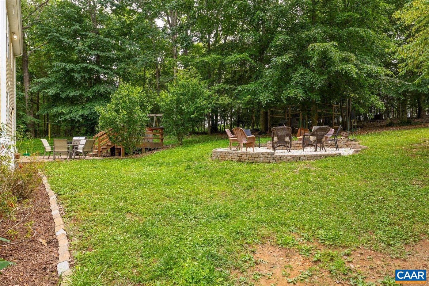 3297 Preddy Creek Rd photo 31