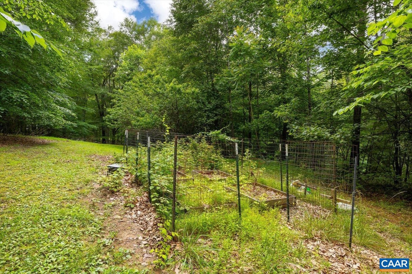 3297 Preddy Creek Rd photo 33